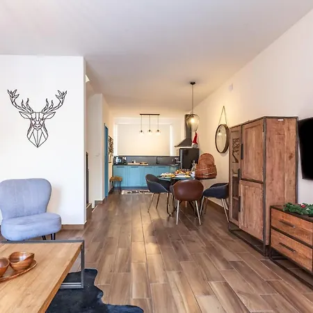 Chalet Chalets Ceder Ii. Tatranska Lomnica