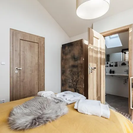 シャレー Chalets Ceder Ii. タトランスカ・ ロムニツァ