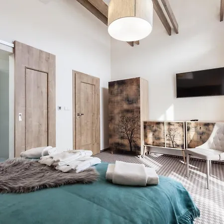 Chalets Ceder Ii. シャレー タトランスカ・ ロムニツァ