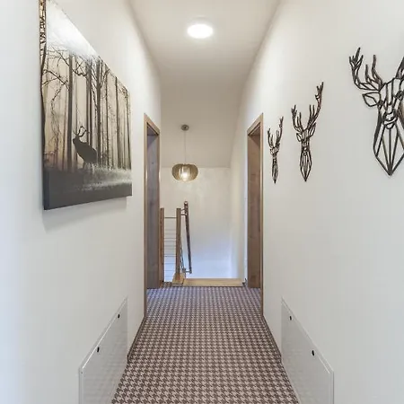 Chalets Ceder Ii. シャレー