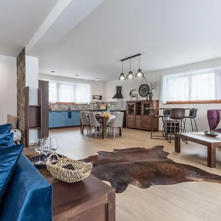 シャレー Chalets Ceder Ii. *