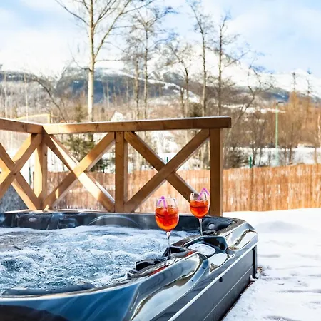 Chalets Ceder Ii. タトランスカ・ ロムニツァ